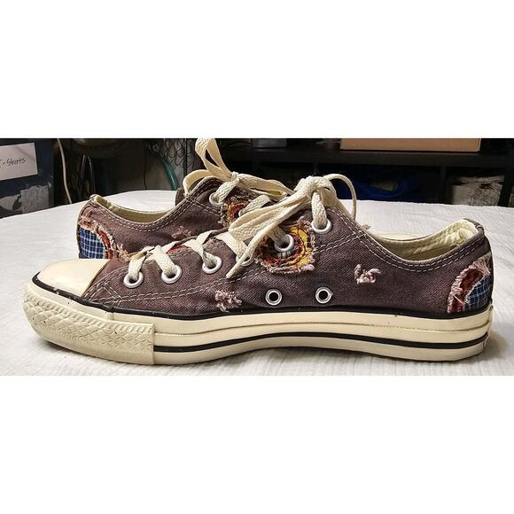 Vtg Converse Limited Edition Chuck Taylor Low Top Sneakers Patched Distressed W8 - Picture 4 of 11